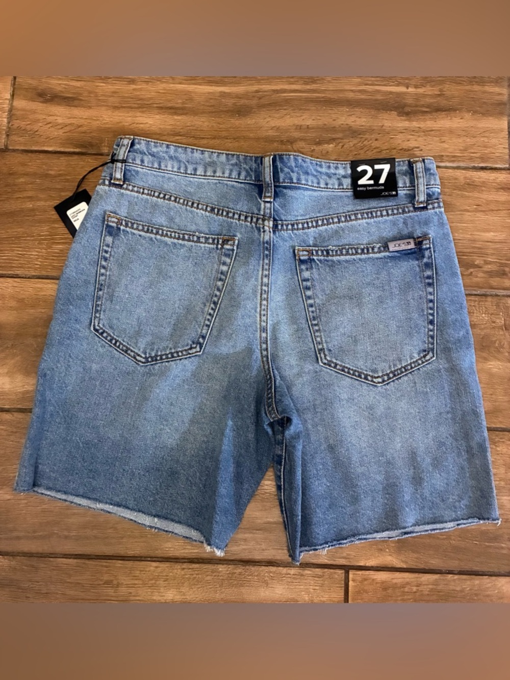 Joe’s Jeans NWT High Rise Bermuda Denim Shorts in Light Blue Wash